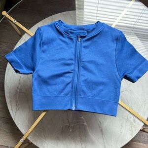 Set Active Moto Zip Top